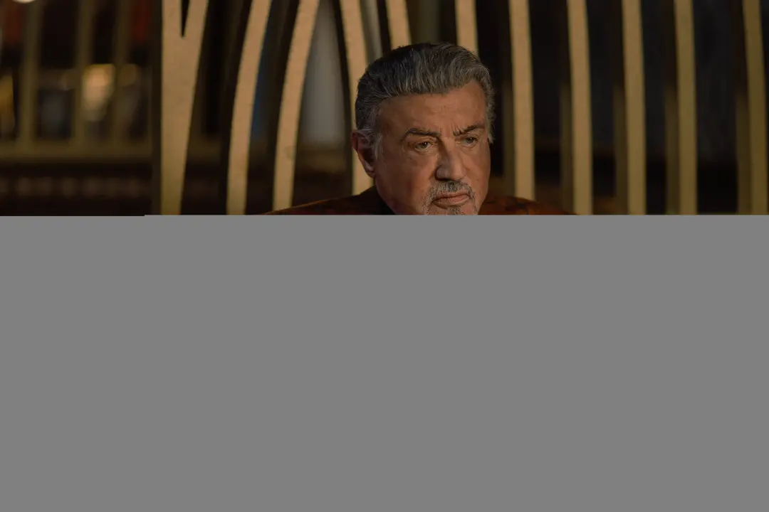 Dwight de Sylvester Stallone alerta que coisas ruins vão acontecer na temporada 4 de Tulsa King. A ameaça dele é forte,…