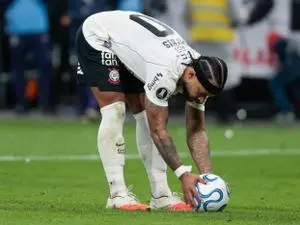 Corinthians sem pênaltis a favor no Brasileirão. O time fez autocrítica interna, mas não acreditou em algum complô da C…