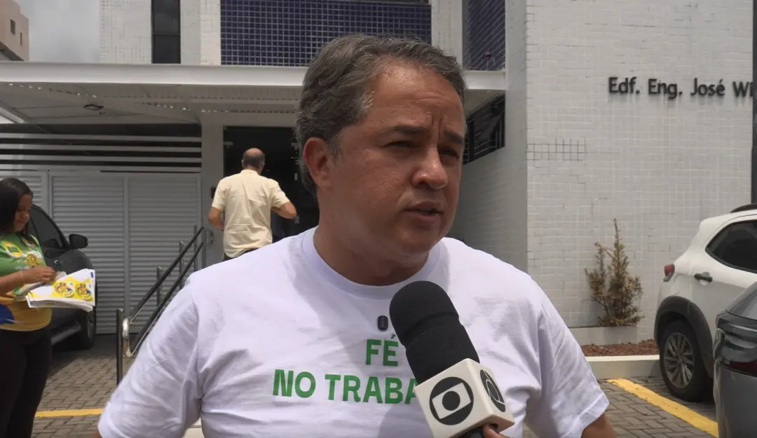 Efraim Filho falou sobre propostas para a economia e defendeu a construção de casas populares em João Pessoa. Unir a ge…
