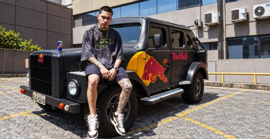 Chase e a Ouro Records levaram uma ação com a Red Bull para dentro do Wavelife, o projeto audiovisual do artista. É bom…