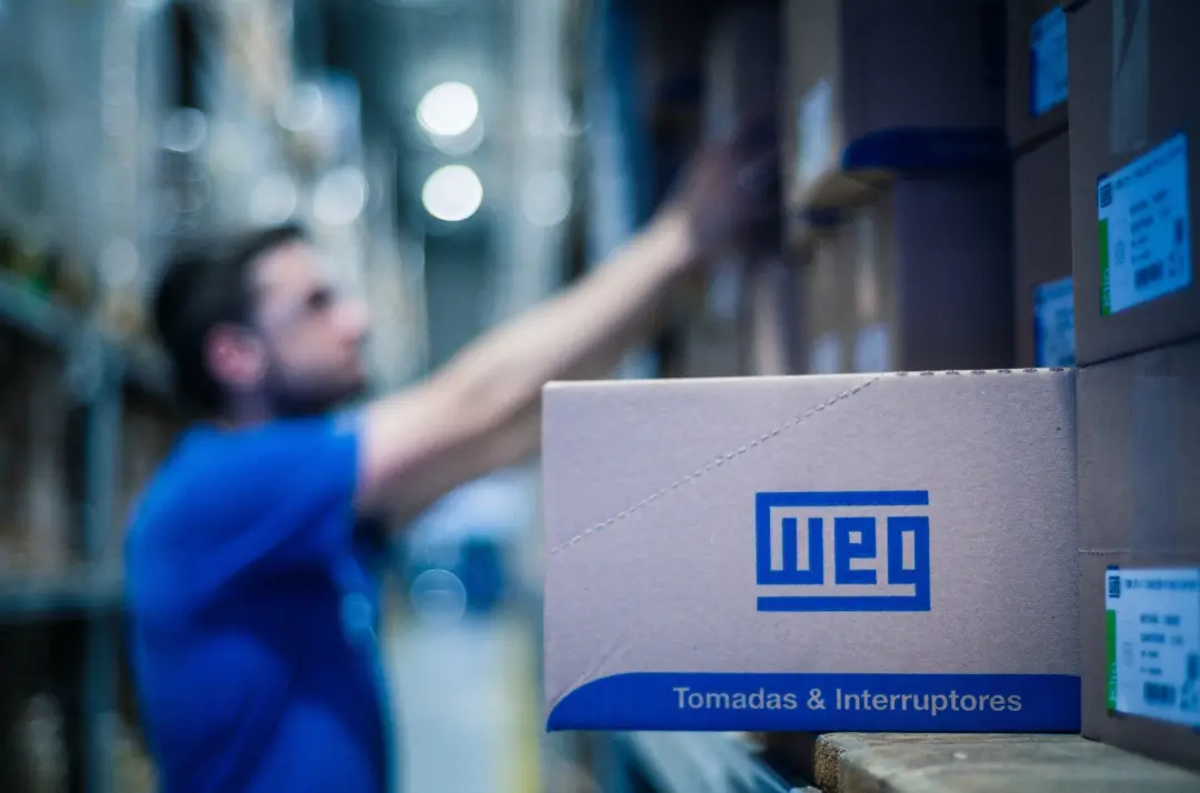 840 milhões de reais são o investimento da Weg para expandir produção de geradores na América do Norte. Isso é pra aten…