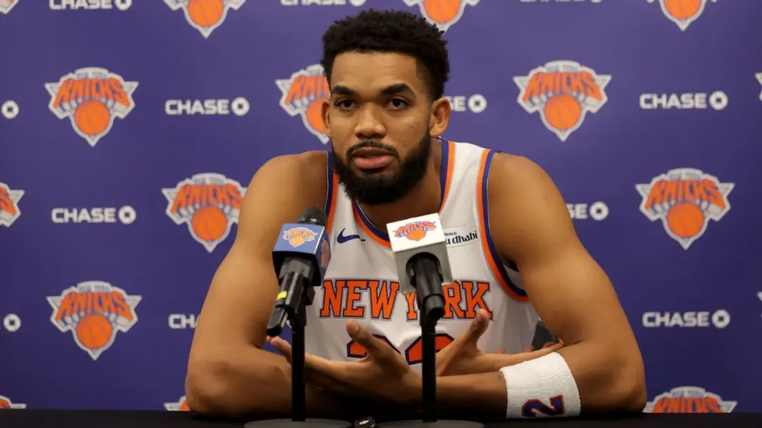 Karl-Anthony Towns quer renovar com os Knicks, usando o ano restante do contrato com opção de jogador. A gente vê isso …