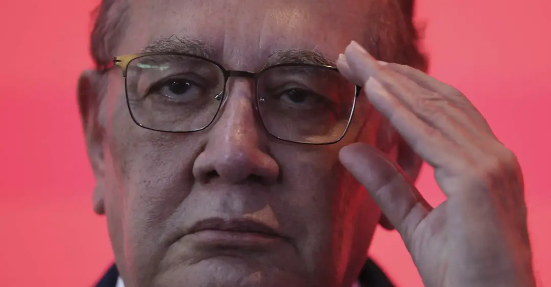 Gilmar Mendes pediu suspensão do julgamento do Master até identificar outros ministros envolvidos. Ele questionou a com…