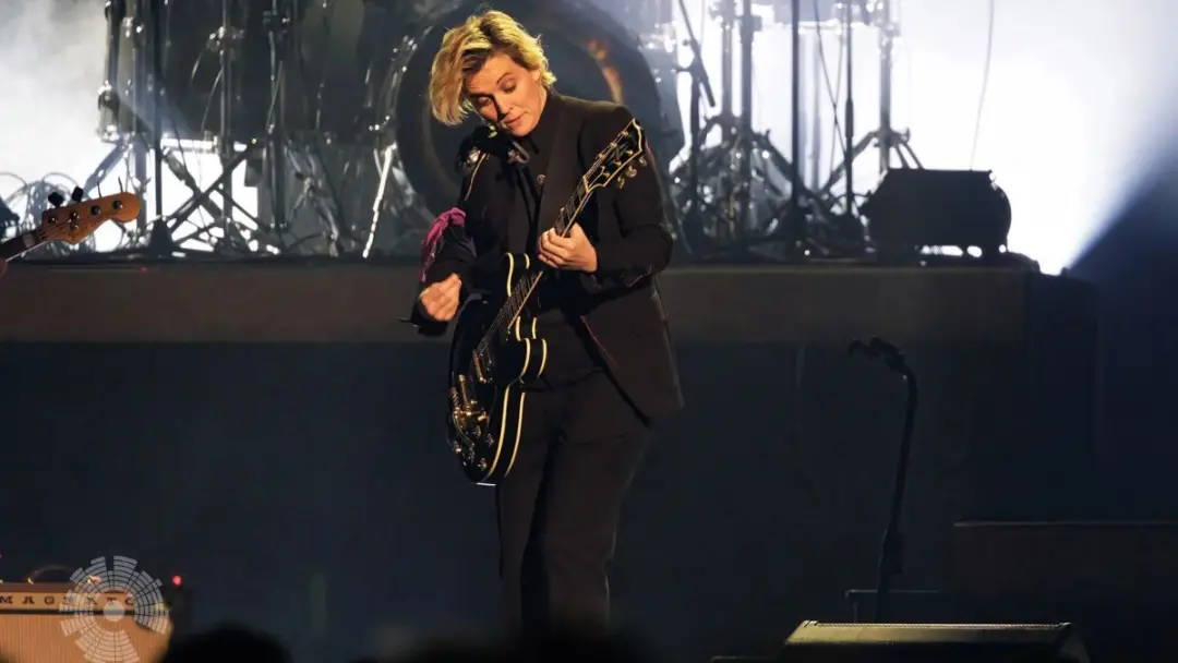Brandi Carlile vai fazer turnê em 2026, a Burn the Setlist, em novembro e dezembro nos Estados Unidos. O formato é tota…