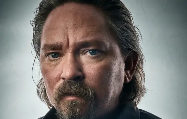 James Jordan, do Landman na Paramount+, vai participar de They Follow, sequência de It Follows. Parece que a coisa de s…