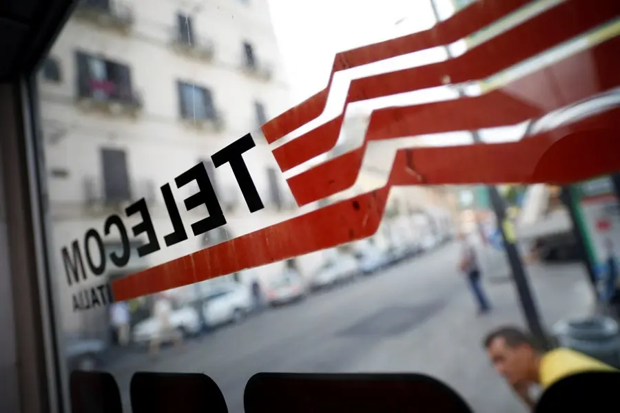 Poste Italiane deve assumir 85,8 por cento da Telecom Italia, segundo resultados provisórios. É um movimento que consol…