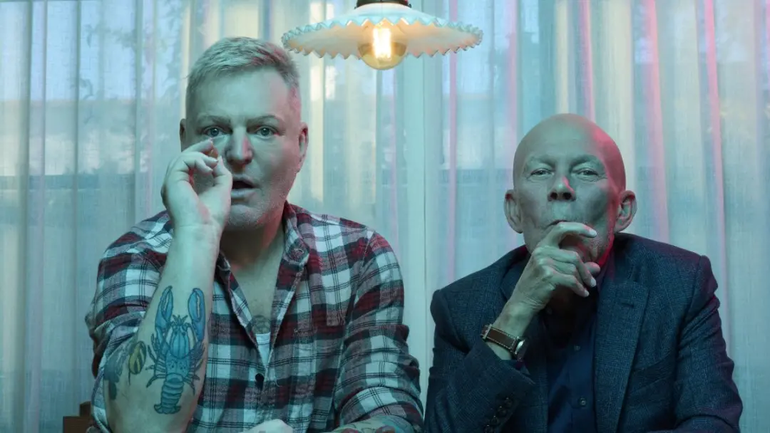 Erasure lança o novo álbum Radio!! Radio!! em 12 de março de 2027, com o single Wings of Love. Música synthpop continua…