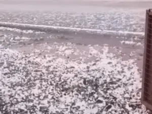 Quatro feridos em temporais no Rio Grande do Sul, com previsão de ciclone. O clima extremo afeta a vida das pessoas e e…