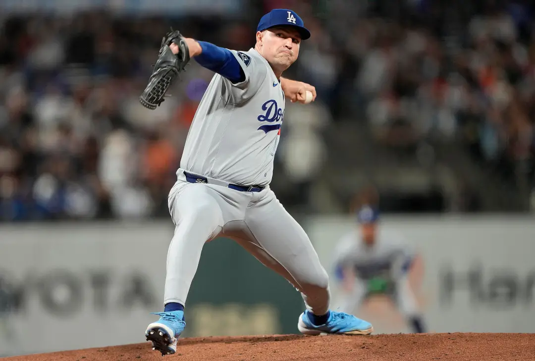 Dodgers com 100 vitórias, primeiros na liga principal por WAR, parecem o favorito para um terceiro título seguido. A fo…
