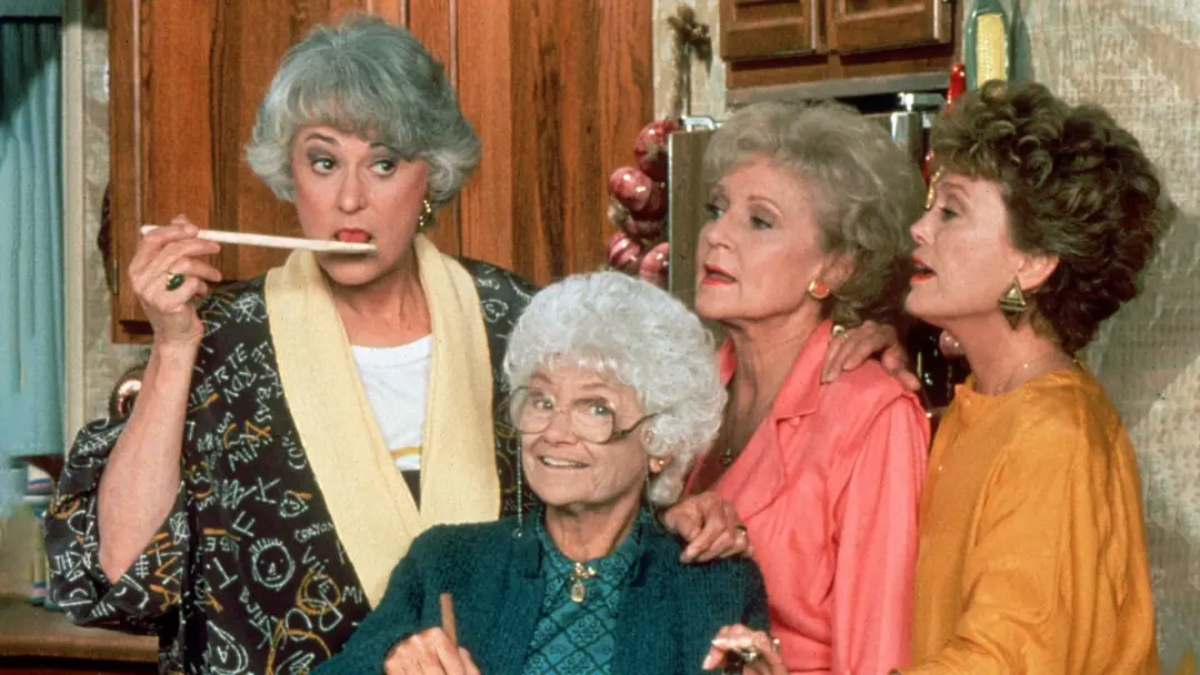 The Golden Girls volta em 2027, mas mudando de sitcom. A série icônica, com Dorothy, Rose, Blanche e Sophia, vai trocar…
