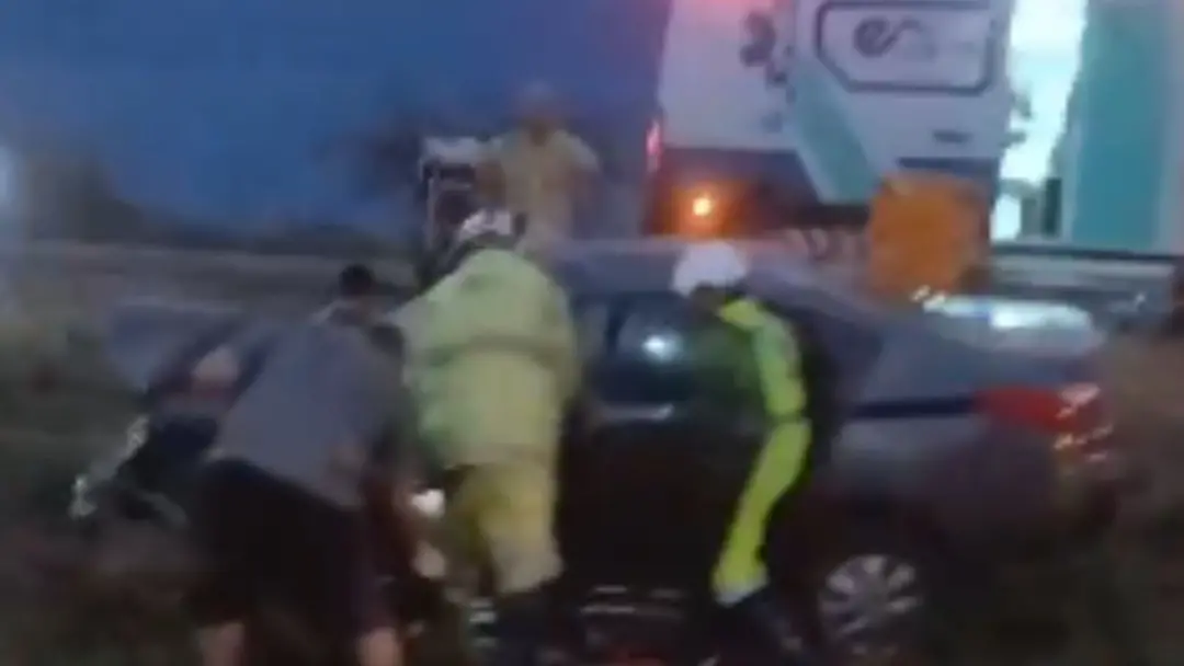 LMG-798 em Uberaba: homem e mulher morrem em batida frontal entre moto e carro. A ultrapassagem tentada na zona rural c…