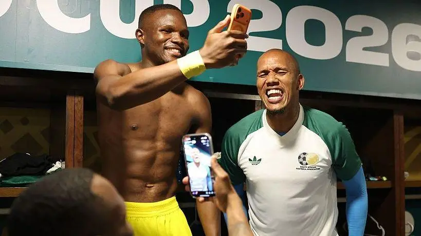 Makhanya manteve a solidez, segurando Guirassy do Dortmund no jogo de classificação da Copa África, em uma vitória de 2…