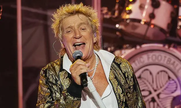 Rod Stewart, aos 81 anos, confirmou aposentadoria após seis décadas no palco, marcando uma despedida após cirurgia de c…