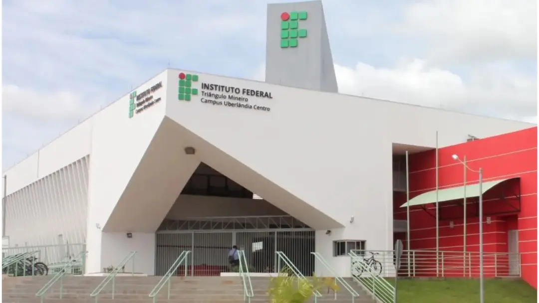 613 vagas gratuitas no IFTM para graduação em 2027. Ponderar o acesso é fundamental, pois a oportunidade de estudar sem…