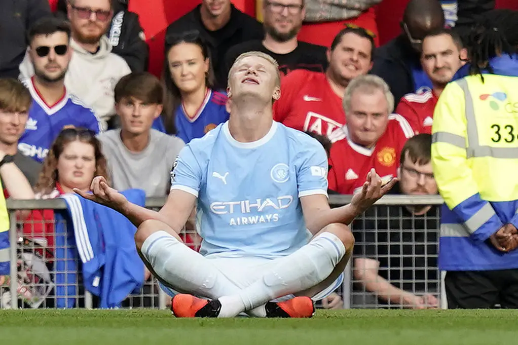 Roberto Mancini se posicionou sobre as alegações de Manchester City a respeito da não divulgação completa de sua remune…