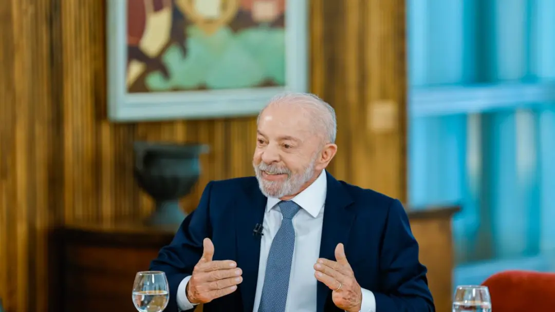 A dívida pública passou para 82,5% do PIB, segundo o Banco Central. O presidente Lula disse que essa dívida irreal não …
