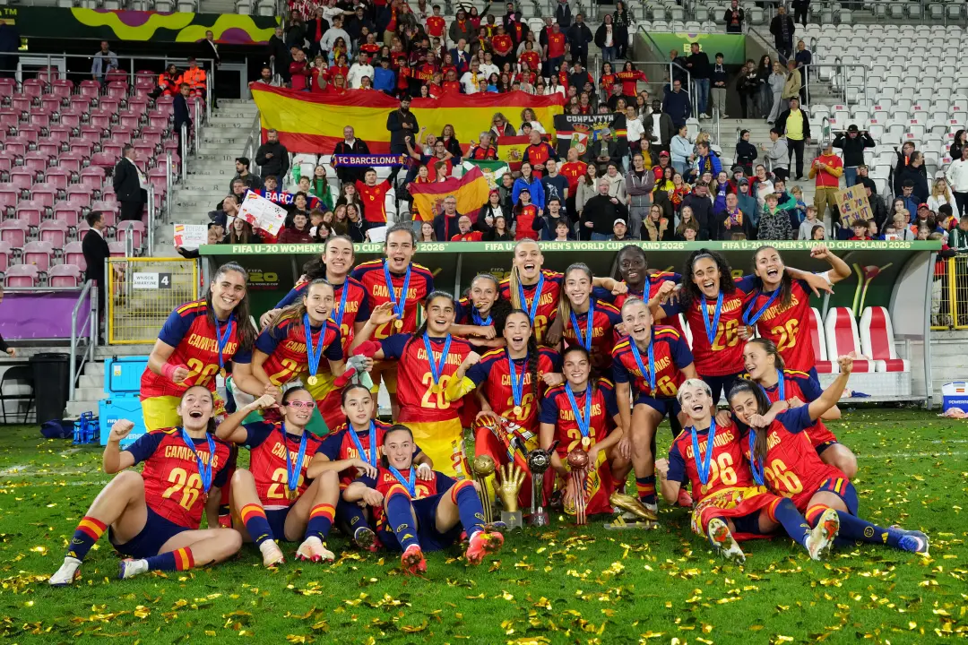 Seleção espanhola feminina vence a Copa do Mundo Sub20 com segundo título, batendo a Coreia do Norte em pênaltis. A con…
