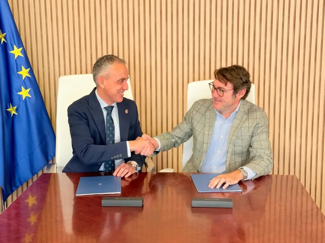 Miguel Angel Ruiz, prefeito de Puertollano, foi citado para prestar depoimento por suposto assédio laboral contra servi…