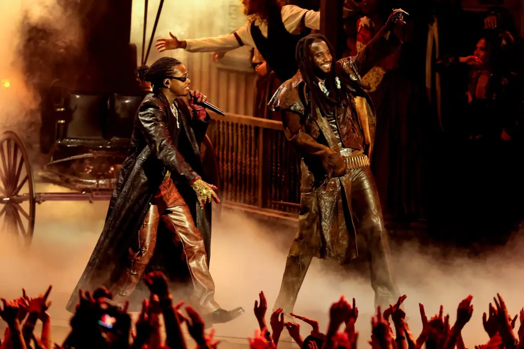 Shaboozey e Gunna brilharam nos VMAs de 2026 com a performance de High Noon, e também fizeram um set com Cowgirl. A mis…