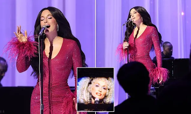 Kacey Musgraves cantou I Will Always Love You da Dolly Parton nos VMAs de 2026, emocionando a galera. É legal ver esse …