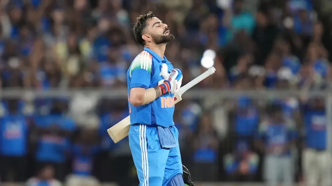 Kohli com 25 centenas em caçadas ODI vitoriosas, mais que qualquer um na história. É impressionante ver essa consistênc…