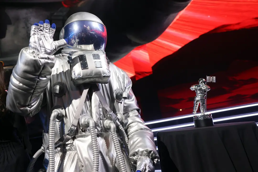 MTV VMAs 2026 premiou os melhores artistas no domingo. O show sempre mostra quem tá no topo da música, mas acho importa…