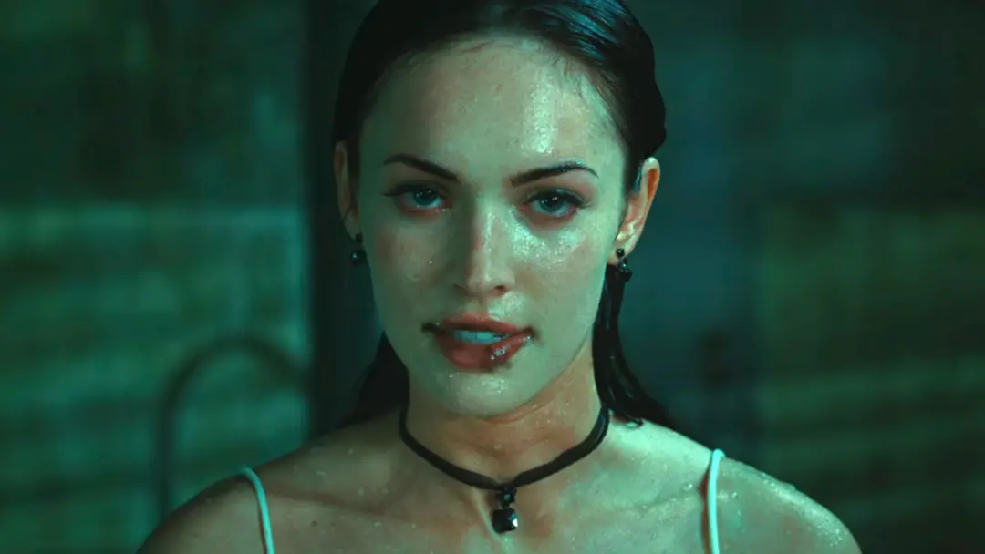 Lili Reinhart falou sobre a dificuldade de adaptar um romance de vampiros lésbico para Hollywood. Esse tipo de material…