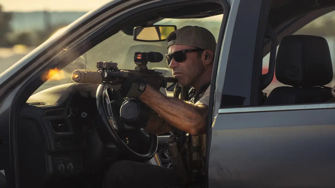 Taylor Sheridan e sua série de suspense de espionagem atingiram um marco de grande streaming, iniciando uma nova era pa…