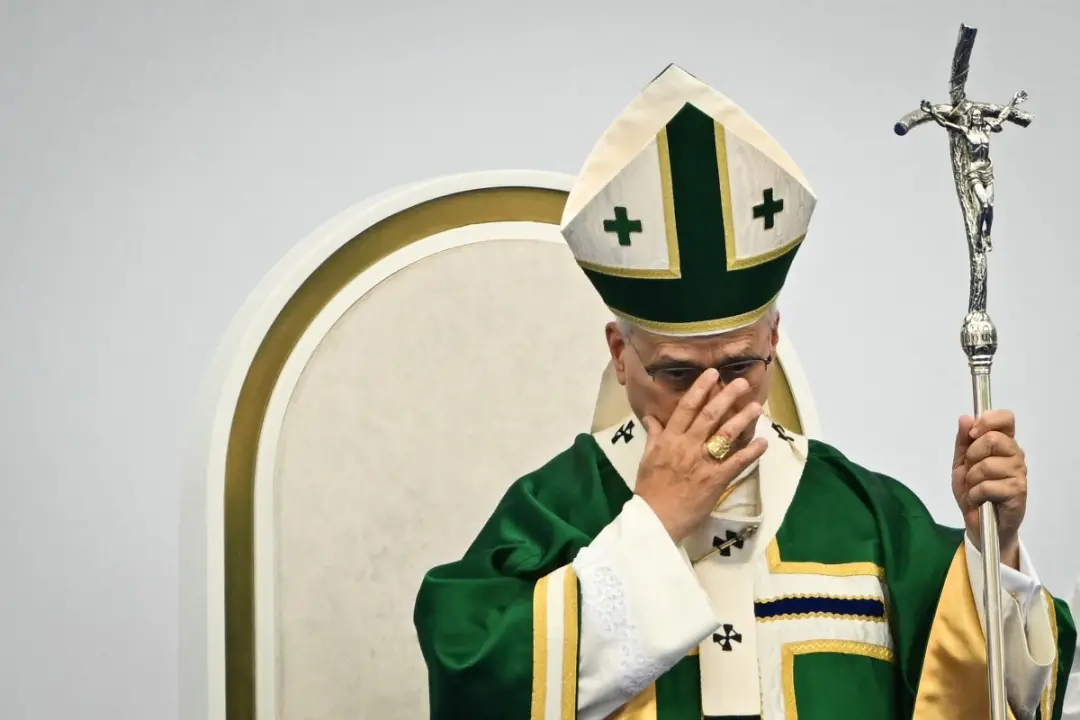 Papa Leao 14 pediu para a Igreja admitir falhas e curar feridas profundas antes de falar com vítimas de abuso na França…