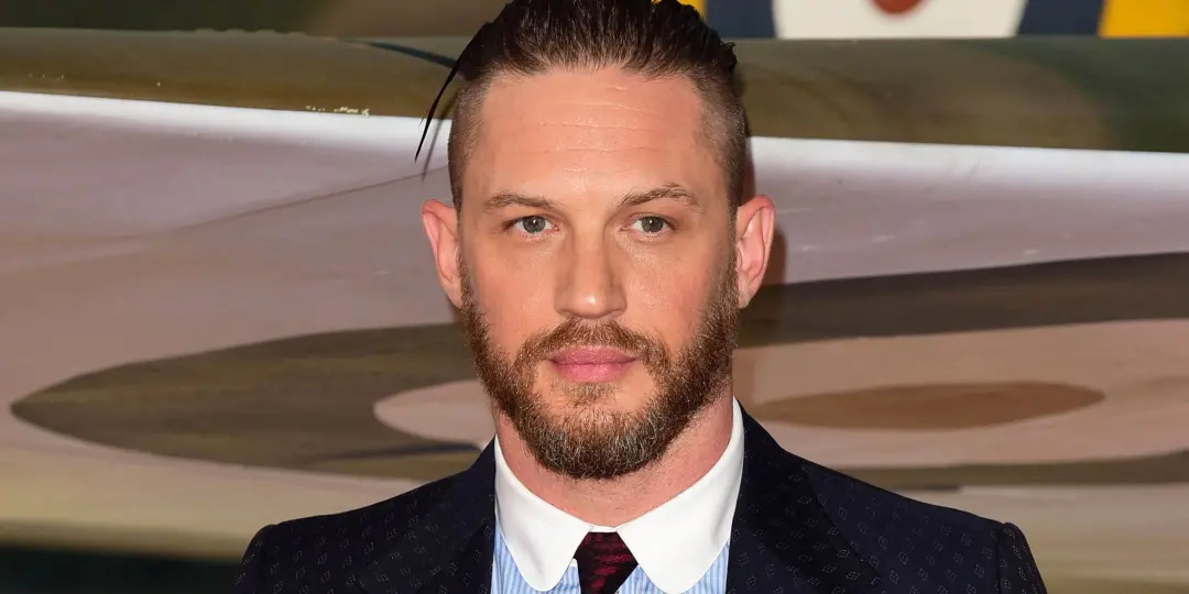 Tom Hardy retorna em MobLand com 8 episódios de seguimento, a série agora estará em streaming gratuito. Depois dos rumo…