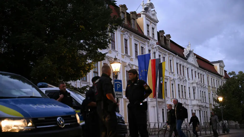 AfD, partido de extrema direita na Alemanha, pode ter acesso a informações de inteligência sensíveis, o que preocupa po…