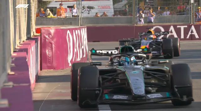Azerbaijão, Russell venceu o GP da F1, segurando Verstappen por um segundo na prova de sábado. Essa vitória mostra que …