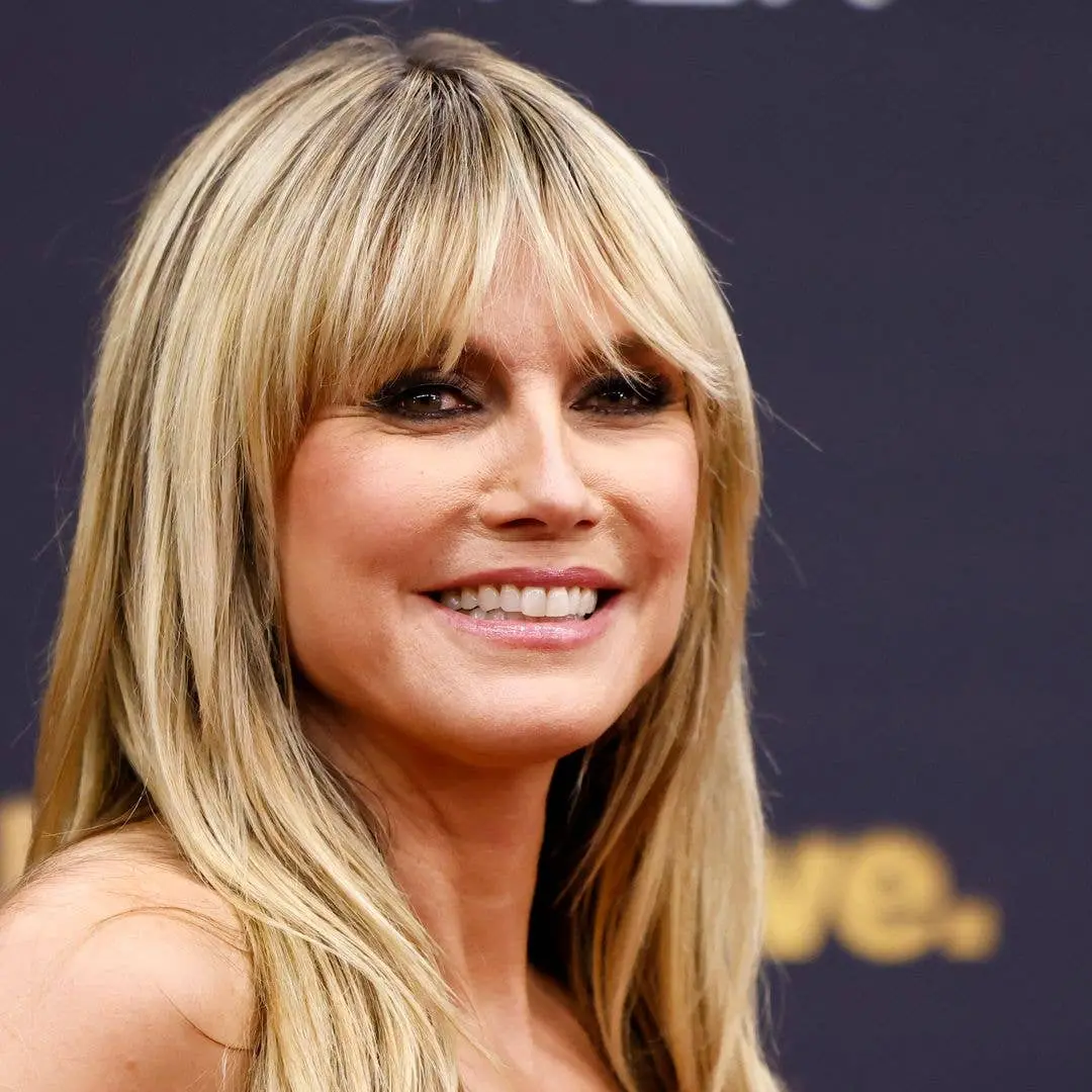 Heidi Klum apareceu em vestido tradicional bávaro com estampa whimsical no Oktoberfest 2026 para um encontro com o mari…