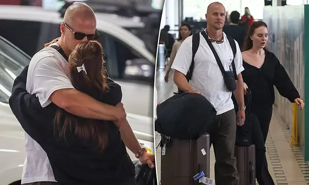 Jett Kenny e Lily Brown voltaram para Queensland depois de casar na Sicília e tirar a lua de mel no sol. É bonito ver a…