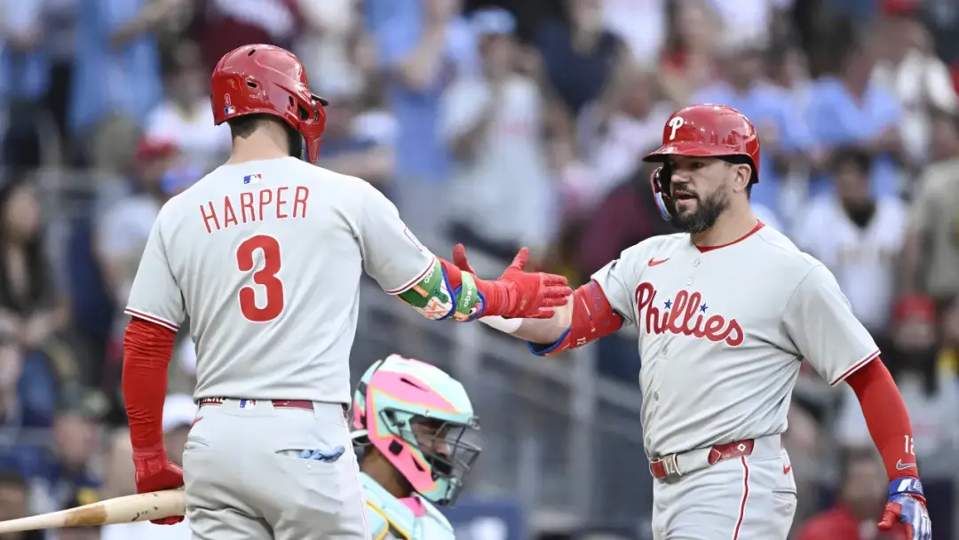 Phillies com vantagem de wildcard reduzida para um jogo contra os Diamondbacks. O time vai usar Aaron Nola no sábado co…