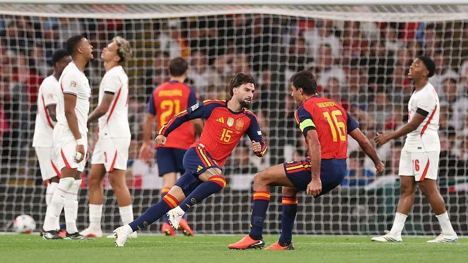 Inglaterra levou 3 a 2 para Espanha na Nations League. O passe errado do Marc Guehi deu o gol inicial para a Espanha. A…