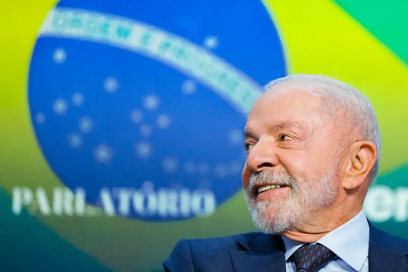 São Paulo. Lula cobrou do empresariado a definição de qual país queremos construir, associando desenvolvimento à inclus…