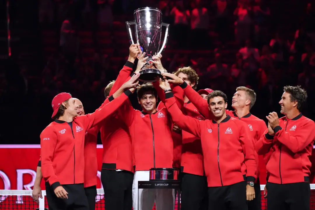 Nadal, Federer, Zverev, Cilic, Thiem e Berdych formaram o time europeu inaugural na Laver Cup de 2017, com cinco jogado…