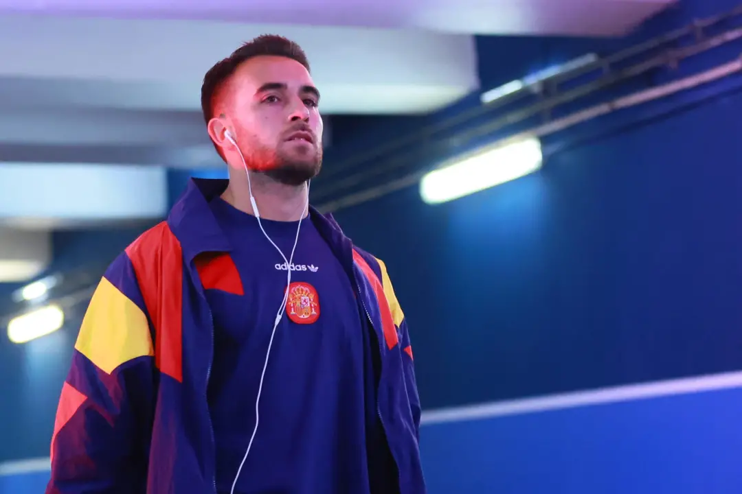 Eric Garcia foi retirado do time principal da Espanha antes do jogo contra a Inglaterra em Wembley por desconforto no j…