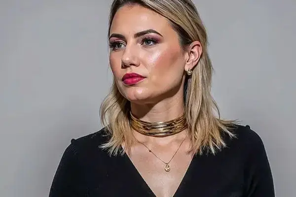 Juliana Costa, vice-prefeita de Ribeira, faleceu em acidente em São Paulo. Ela estava investigada por suposto desvio de…