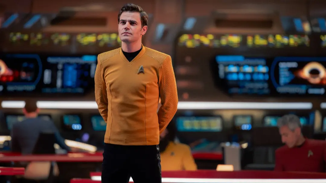 Tomorrow's Enterprise no final da temporada 4 de Strange New Worlds mostrou um vislumbre do Star Trek: Year One com o C…
