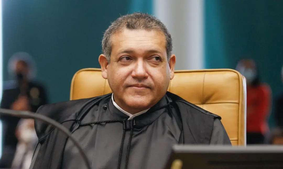 Nunes Marques exigiu que os institutos de pesquisa informem se usaram áudios ou vídeos nas entrevistas. Isso aumenta a …