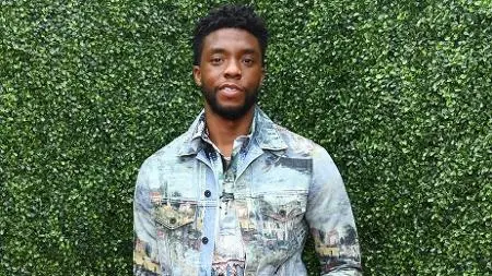 Viúva acusa família de Chadwick Boseman de dificultar documentário. Essa dificuldade gera um desgaste na memória de que…