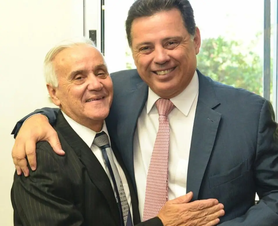 Ari Diógenes Rocha, jornalista em Goiânia, faleceu na noite de sexta, vítima de infarto. Perda de alguém que dedicou vi…