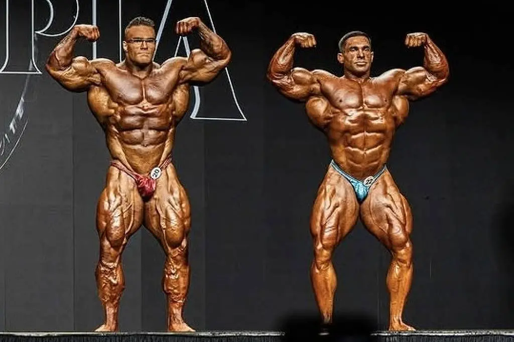 Nick Walker e Derek Lunsford vão disputar o título de Mister Olympia Open na noite de sexta, 25. A briga pela coroa Ope…