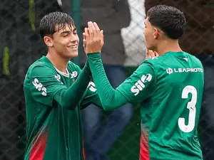 Palmeiras e Flamengo foram convidados para um torneio sub-16 que foi idealizado por Messi. É interessante ver como gran…