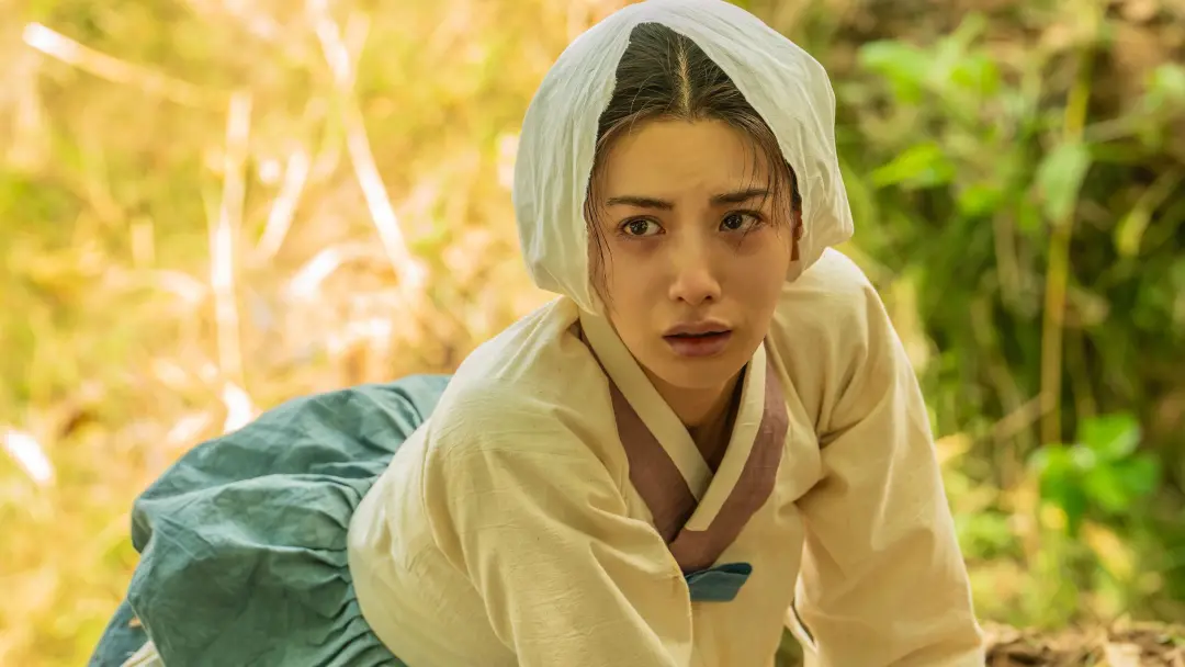 Doze séries de drama coreano historicamente ambientadas foram destacadas. Esses contos em períodos antigos prendem a at…