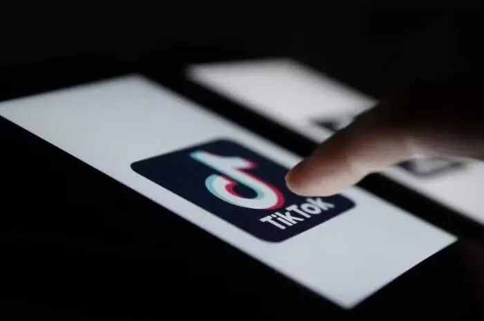 TikTok sendo usado pra vender material de abuso sexual infantil no Telegram. Os criminosos usam códigos nos comentários…