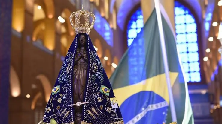 O tema Nossa Senhora Aparecida no debate eleitoral, com 735 menções a cada 100 mil mensagens nas redes, acendeu o foco …