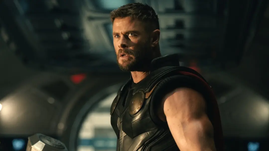 Thor, em Avengers: Doomsday, deve ganhar uma caracterização diferente da que ele teve nos filmes anteriores, conforme J…